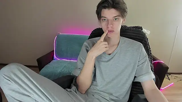 Snapshot of Liam_sexy1 chatting on 12/05/24, 08:22 Liam sexy1 online show from 12/05/24, 08:22