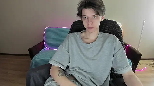 Snapshot of Liam_sexy1 chatting on 12/29/24, 07:43 Liam sexy1 online show from 12/29/24, 07:43