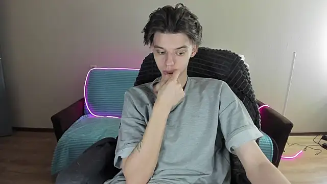 Snapshot of Liam_sexy1 chatting on 12/30/24, 07:48 Liam sexy1 online show from 12/30/24, 07:48