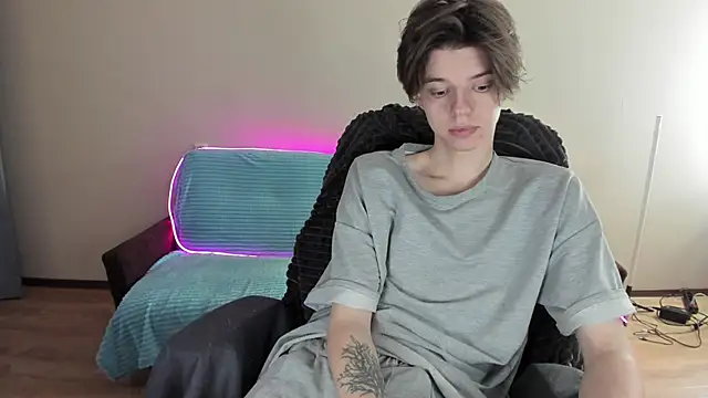 Snapshot of Liam_sexy1 chatting on 01/04/25, 08:06 Liam sexy1 online show from 01/04/25, 08:06