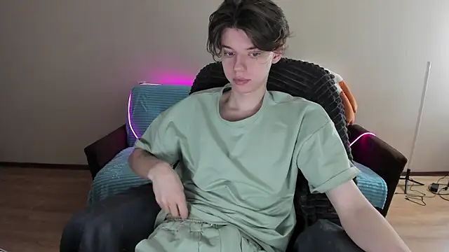 Snapshot of Liam_sexy1 chatting on 01/09/25, 08:24 Liam sexy1 online show from 01/09/25, 08:24