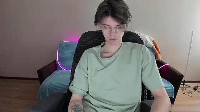 Snapshot of Liam_sexy1 chatting on 01/10/25, 09:02 Liam sexy1 online show from 01/10/25, 09:02