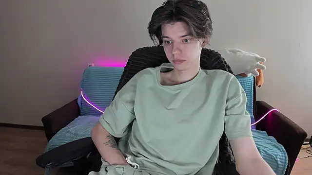 Snapshot of Liam_sexy1 chatting on 01/27/25, 04:52 Liam sexy1 online show from 01/27/25, 04:52