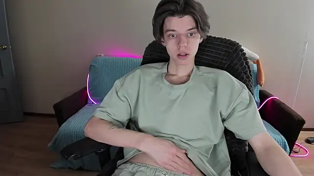 Snapshot of Liam_sexy1 chatting on 02/08/25, 02:05 Liam sexy1 online show from 02/08/25, 02:05