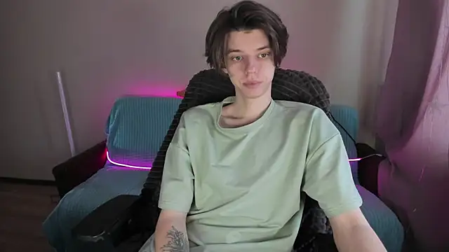 Snapshot of Liam_sexy1 chatting on 02/24/25, 07:55 Liam sexy1 online show from 02/24/25, 07:55