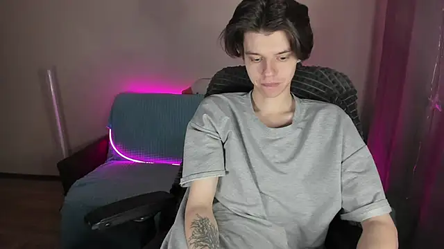 Snapshot of Liam_sexy1 chatting on 03/06/25, 02:08 Liam sexy1 online show from 03/06/25, 02:08