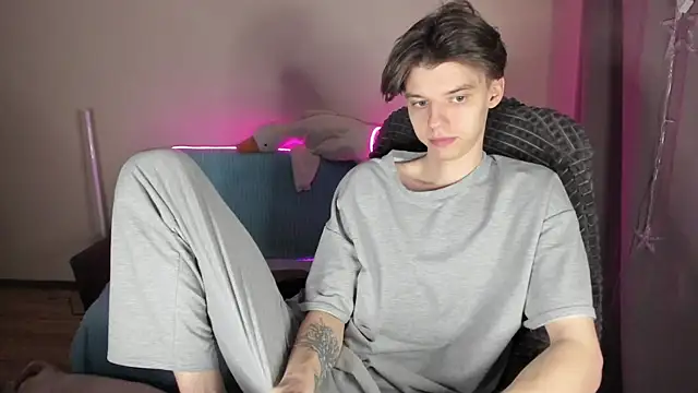 Snapshot of Liam_sexy1 chatting on 03/21/25, 07:24 Liam sexy1 online show from 03/21/25, 07:24