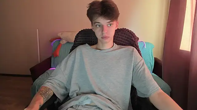 Snapshot of Liam_sexy1 chatting on 09/29/25, 02:44 Liam sexy1 online show from 09/29/25, 02:44