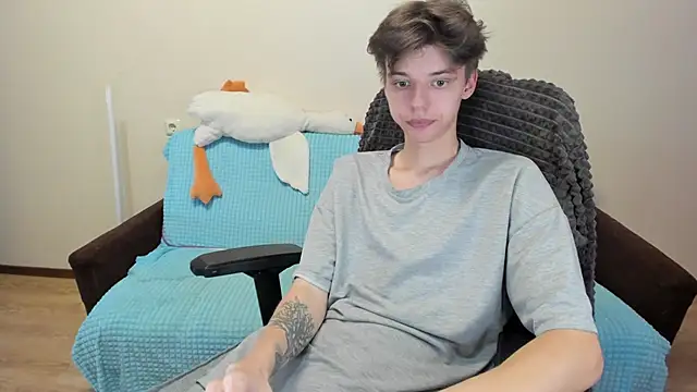 Snapshot of Liam_sexy1 chatting on 10/21/25, 01:01 Liam sexy1 online show from 10/21/25, 01:01