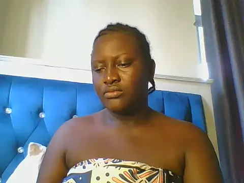 Snapshot of Heavy_ass chatting on 06/11/26, 05:49 Heavy ass online show from 06/11/26, 05:49