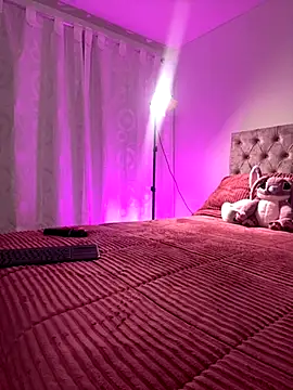 samantha evans2 online show from 11/26/25, 11:28