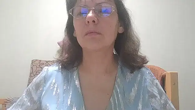 HollyJewel online show from 03/17/26, 04:43