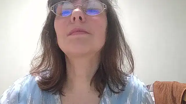 HollyJewel online show from 04/15/26, 07:58