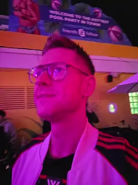 Fuc71 online show from 04/24/26, 08:55