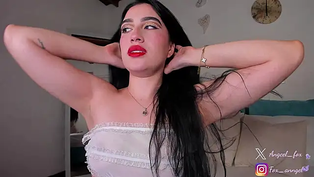 angeel fox online show from 12/04/24, 05:27