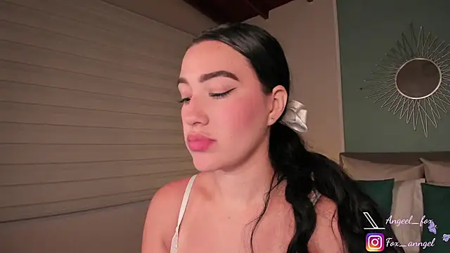 angeel fox online show from 12/27/24, 11:28