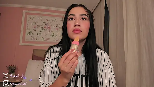 angeel fox online show from 01/16/25, 01:16