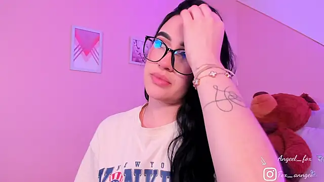 angeel fox online show from 01/07/26, 02:36