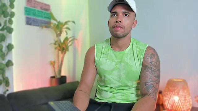 LincomAmith online show from 02/26/25, 04:36