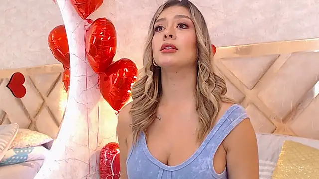 Snapshot of JoannaStanford chatting on 02/21/25, 04:26 JoannaStanford online show from 02/21/25, 04:26