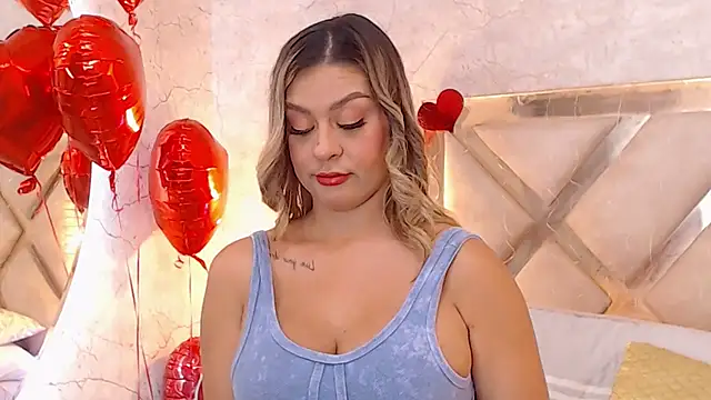 Snapshot of JoannaStanford chatting on 02/21/25, 09:00 JoannaStanford online show from 02/21/25, 09:00