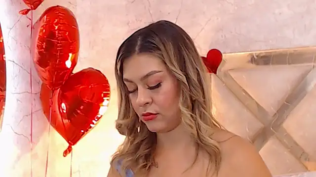 Snapshot of JoannaStanford chatting on 02/22/25, 12:05 JoannaStanford online show from 02/22/25, 12:05