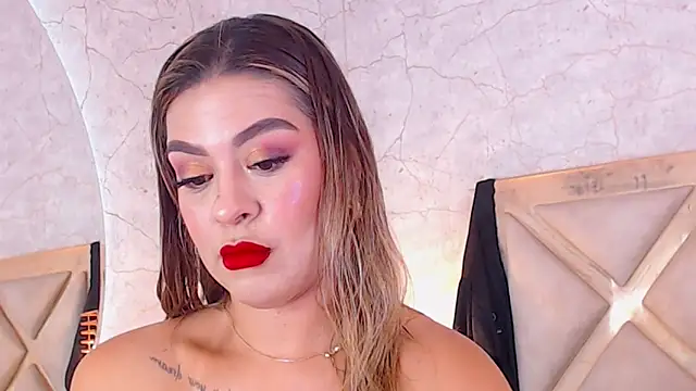 Snapshot of JoannaStanford chatting on 01/07/26, 11:07 JoannaStanford online show from 01/07/26, 11:07