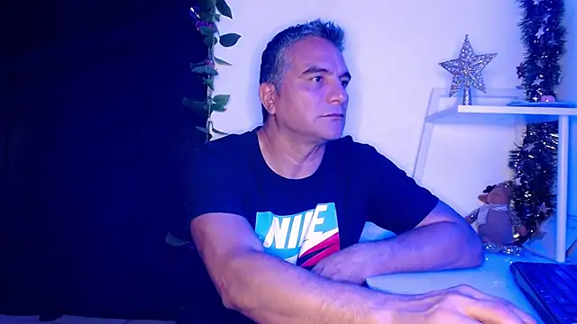 golden punisher online show from 12/24/24, 05:27