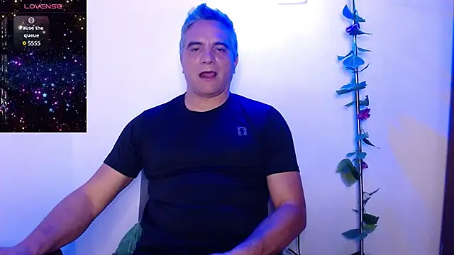 golden punisher online show from 03/22/25, 03:09