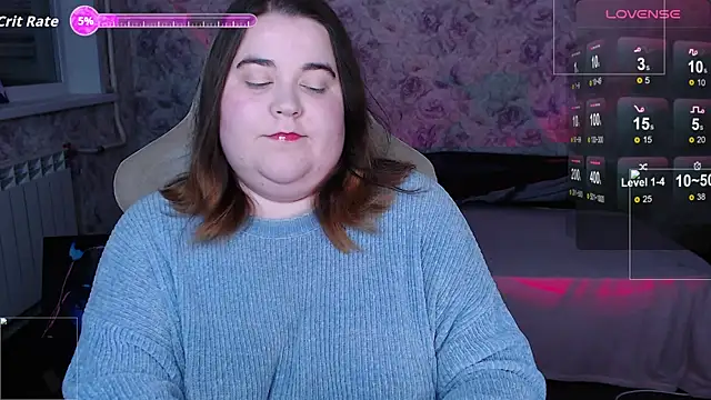 Snapshot of Estelle_Hicks chatting on 10/22/25, 06:18 Estelle Hicks online show from 10/22/25, 06:18