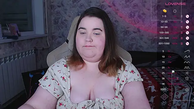 Estelle Hicks online show from 11/26/25, 06:20