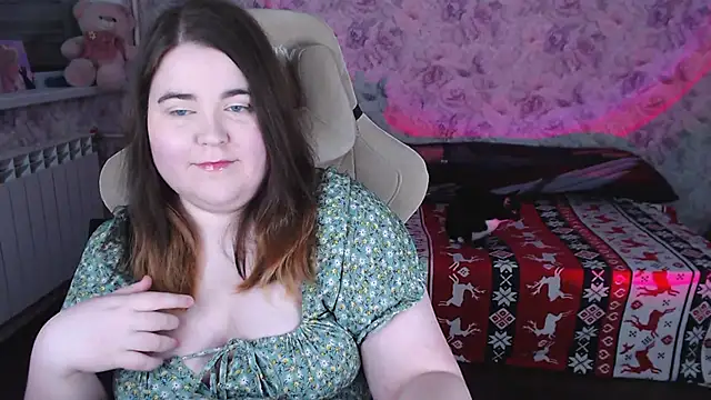 Estelle Hicks online show from 02/23/26, 06:27