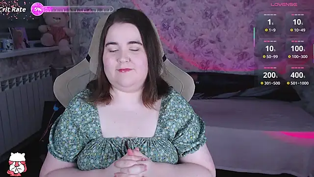 Estelle Hicks online show from 04/22/26, 06:53