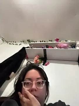 indiegirl666 online show from 07/07/26, 09:30