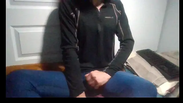 slendt94 online show from 10/15/25, 08:14