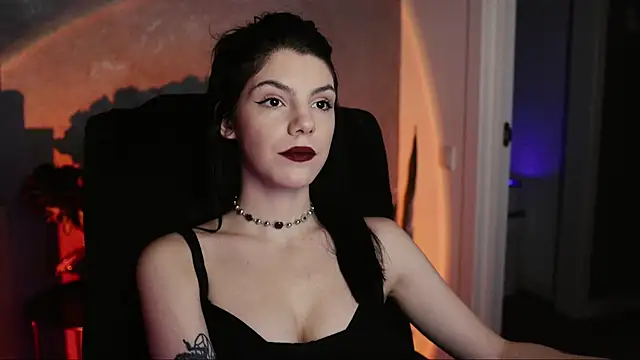 Snapshot of mistress__rochelle chatting on 03/05/25, 09:59 mistress  rochelle online show from 03/05/25, 09:59