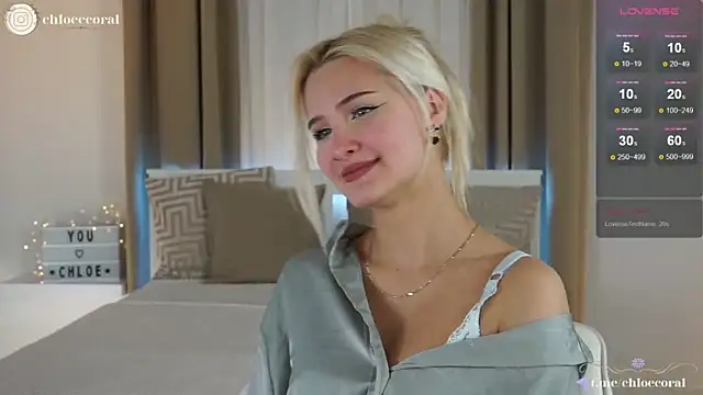 ChloeCoral online show from 01/13/25, 07:53