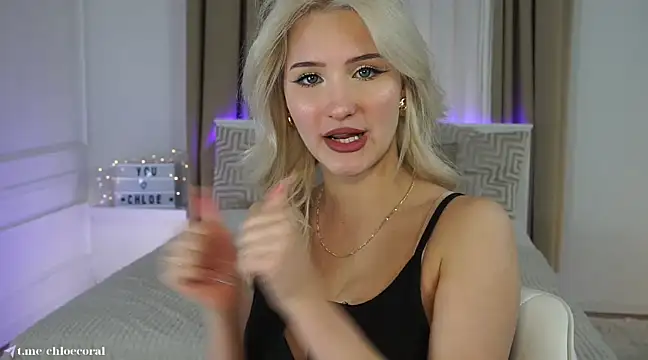 ChloeCoral online show from 03/08/25, 05:01