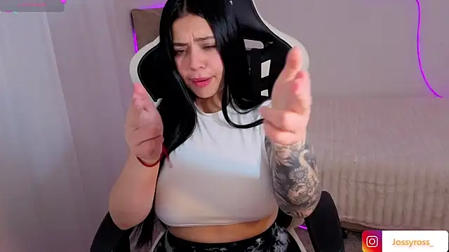 Victoryyy  online show from 01/05/26, 07:06