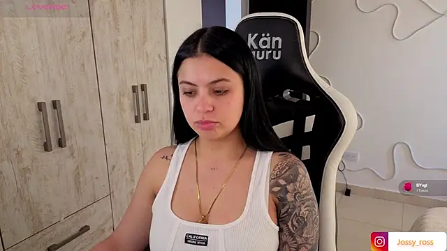 Victoryyy  online show from 02/18/26, 07:43