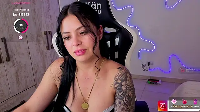 Victoryyy  online show from 02/28/26, 07:59