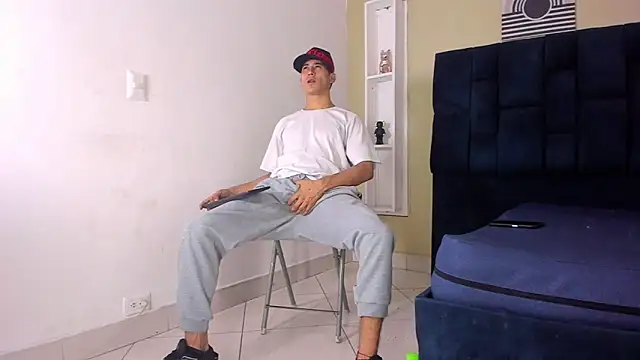 Jhonn Rhyss online show from 01/28/25, 02:21