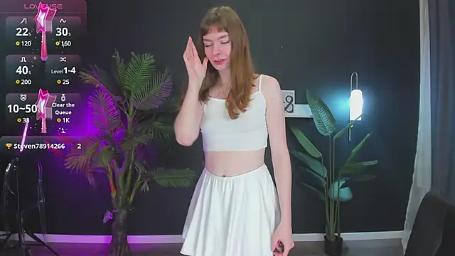 Snapshot of EvaSelin chatting on 02/06/25, 05:46 EvaSelin online show from 02/06/25, 05:46
