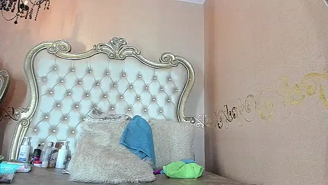 Celeste Baker  online show from 03/06/26, 11:50