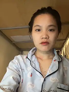 Snapshot of Be-MyMy chatting on 01/01/25, 05:54 Be-MyMy online show from 01/01/25, 05:54