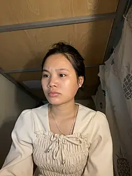 Snapshot of Be-MyMy chatting on 02/16/25, 12:52 Be-MyMy online show from 02/16/25, 12:52