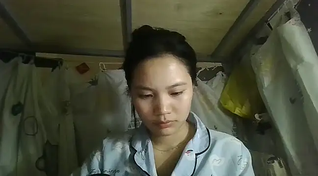 Snapshot of Be-MyMy chatting on 03/02/25, 07:21 Be-MyMy online show from 03/02/25, 07:21