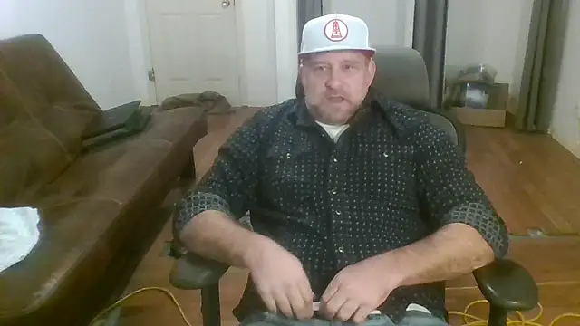 poundyouout69 online show from 02/02/26, 05:55