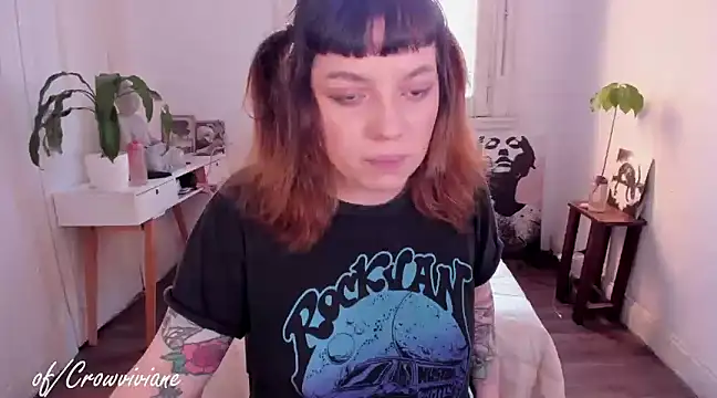 sophia goth online show from 01/12/25, 10:33