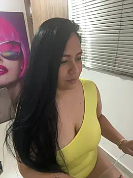 Snapshot of marta201_alfaro chatting on 01/17/25, 01:13 marta201 alfaro online show from 01/17/25, 01:13